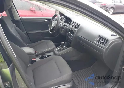 2015 Volkswagen Jetta 2.0L S from USA, damaged, VIN 3VW2K7AJ3FM313436